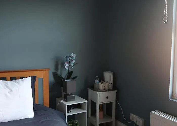 Single Room In Potters Bar Hertfordshire