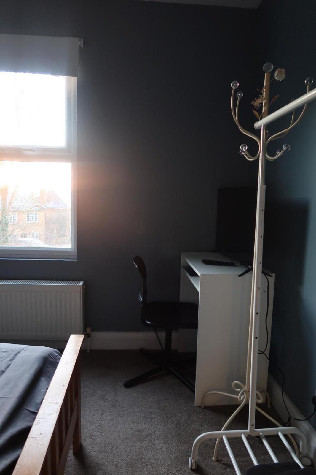 Homestay Single In Hertfordshire *